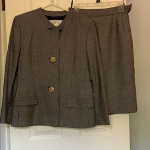 Italian blazer skirt combination
